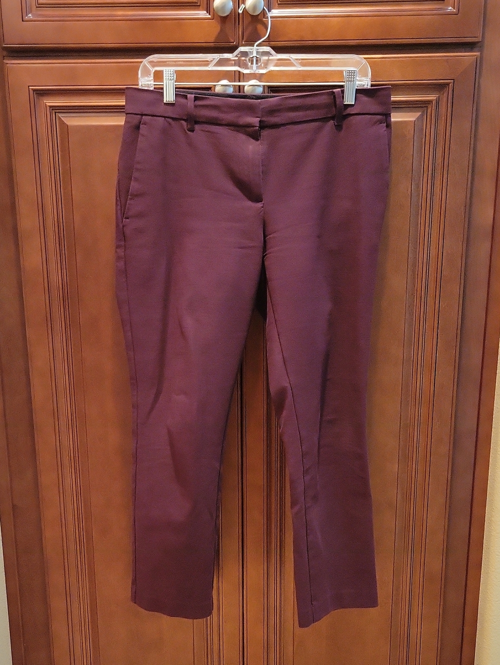Ann Taylor Maroon Cropped Straight Pants